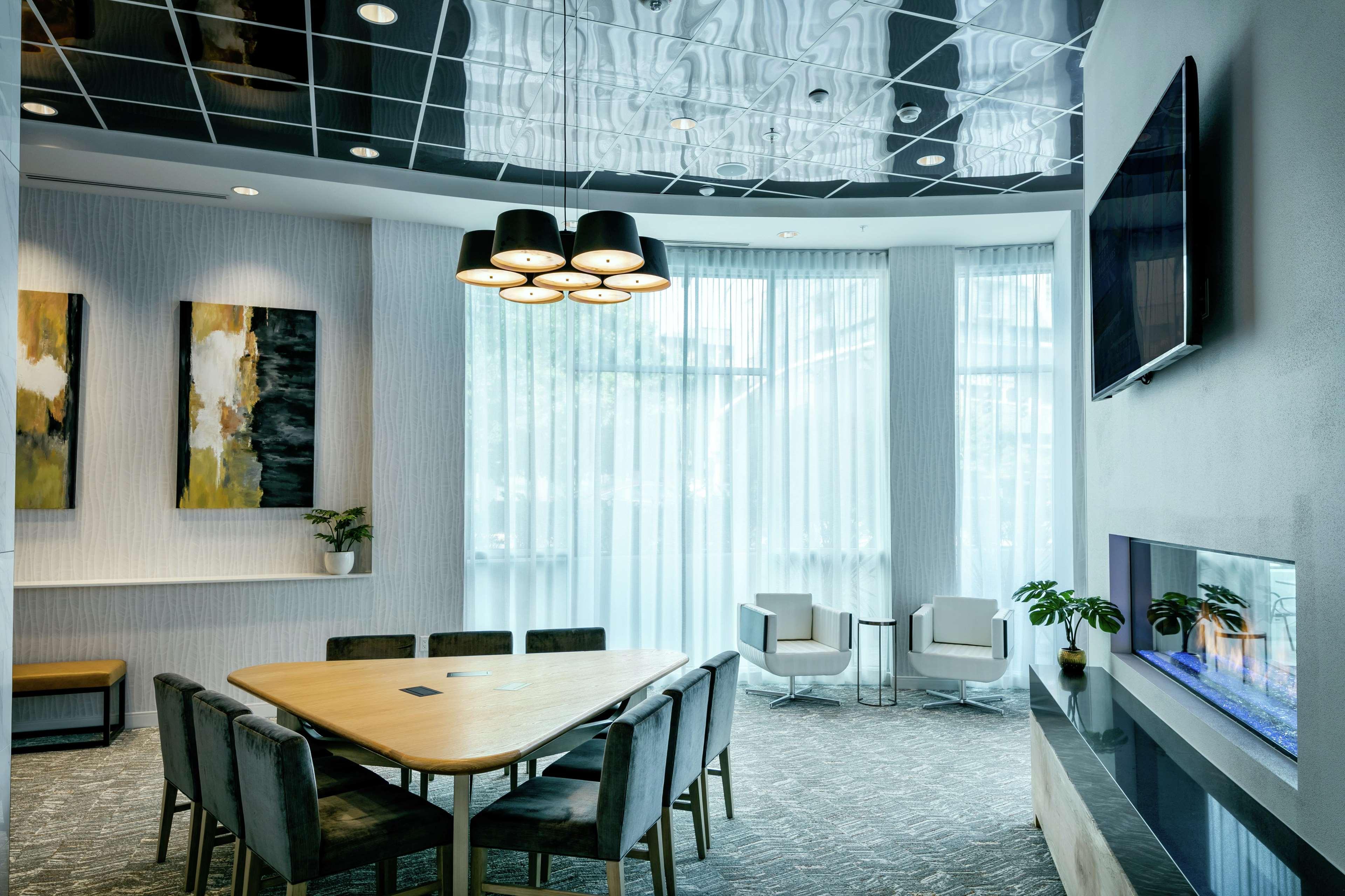 Hilton Garden Inn Seattle Bellevue Downtown, Wa Ngoại thất bức ảnh