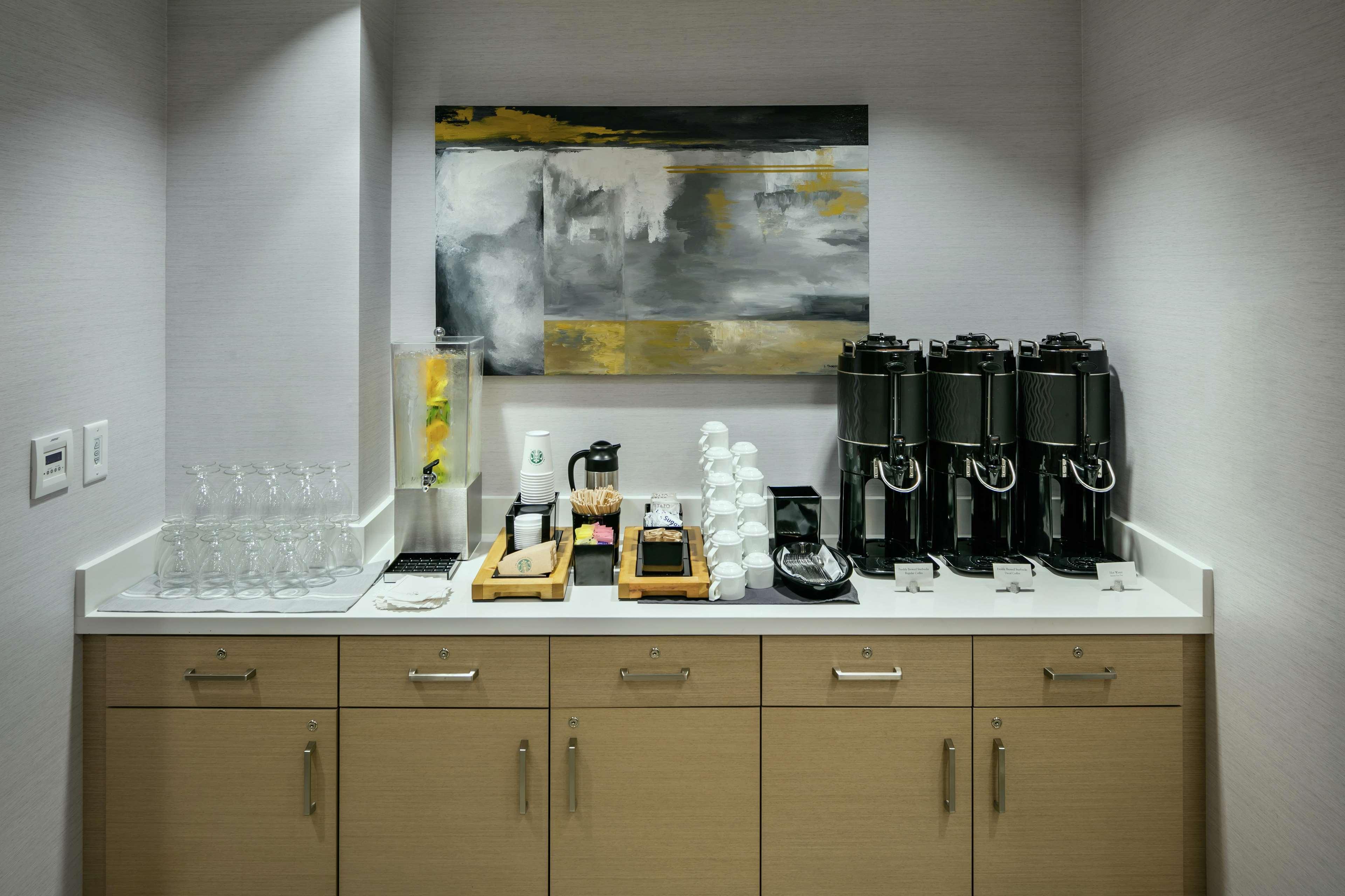 Hilton Garden Inn Seattle Bellevue Downtown, Wa Ngoại thất bức ảnh