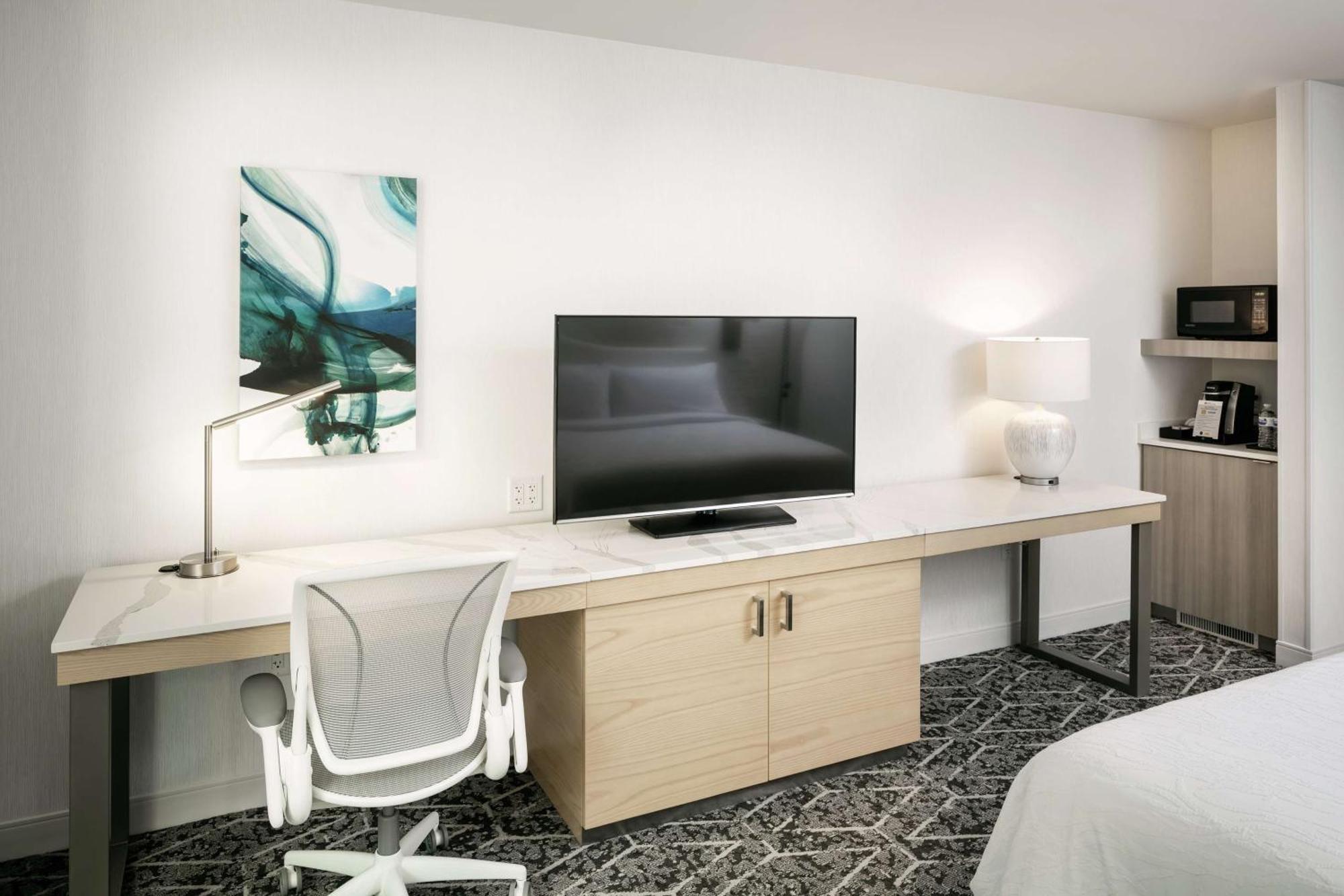 Hilton Garden Inn Seattle Bellevue Downtown, Wa Ngoại thất bức ảnh