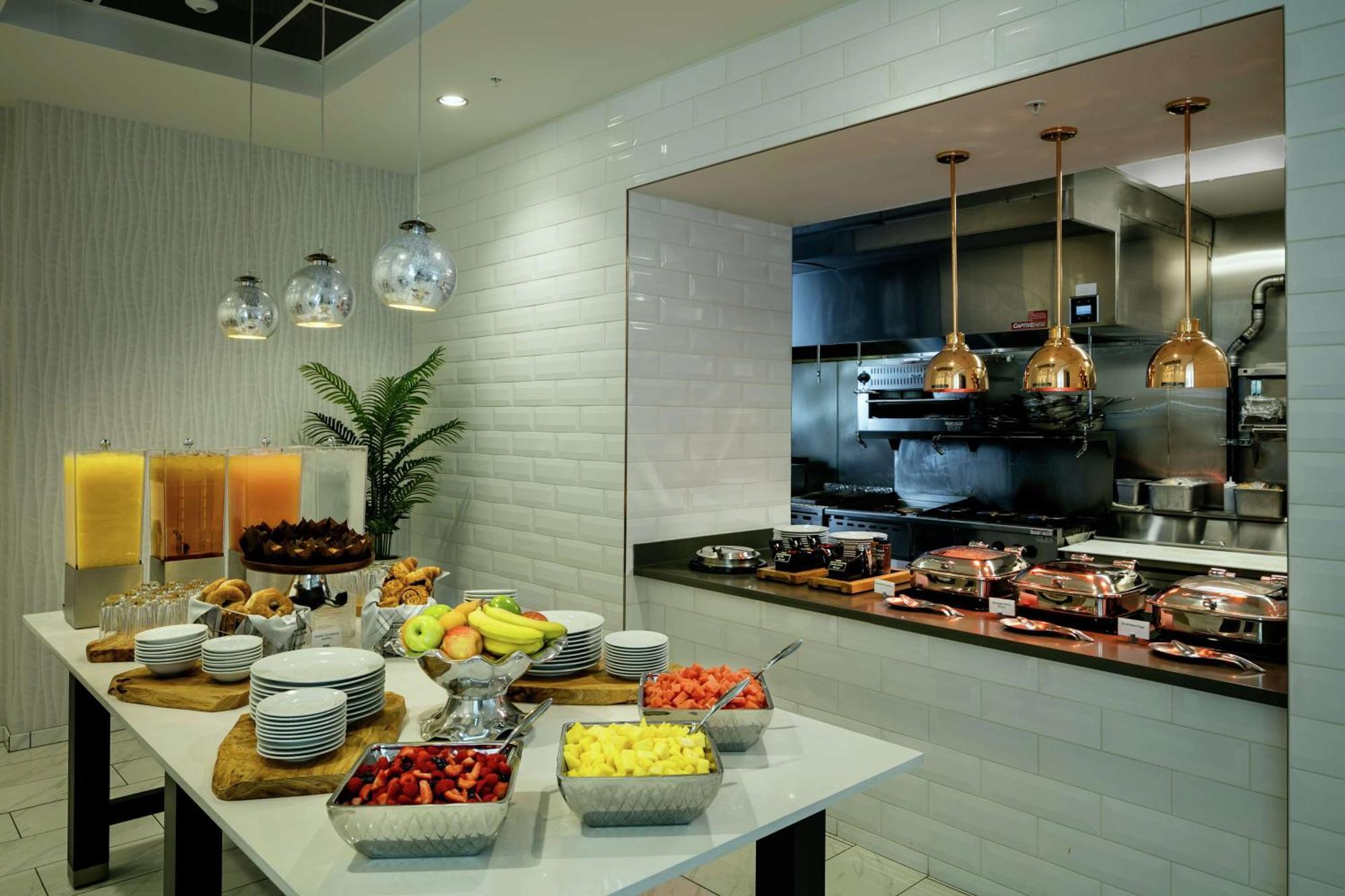 Hilton Garden Inn Seattle Bellevue Downtown, Wa Ngoại thất bức ảnh