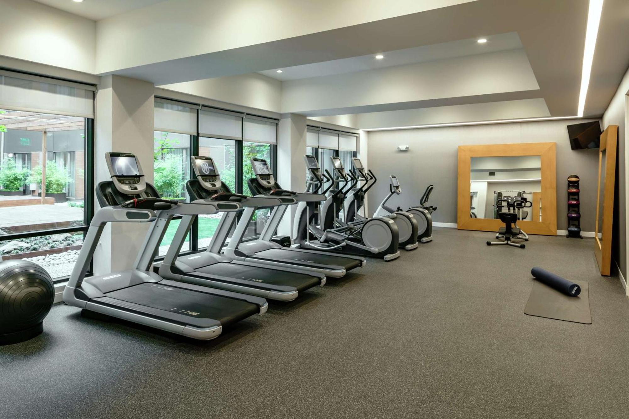 Hilton Garden Inn Seattle Bellevue Downtown, Wa Ngoại thất bức ảnh